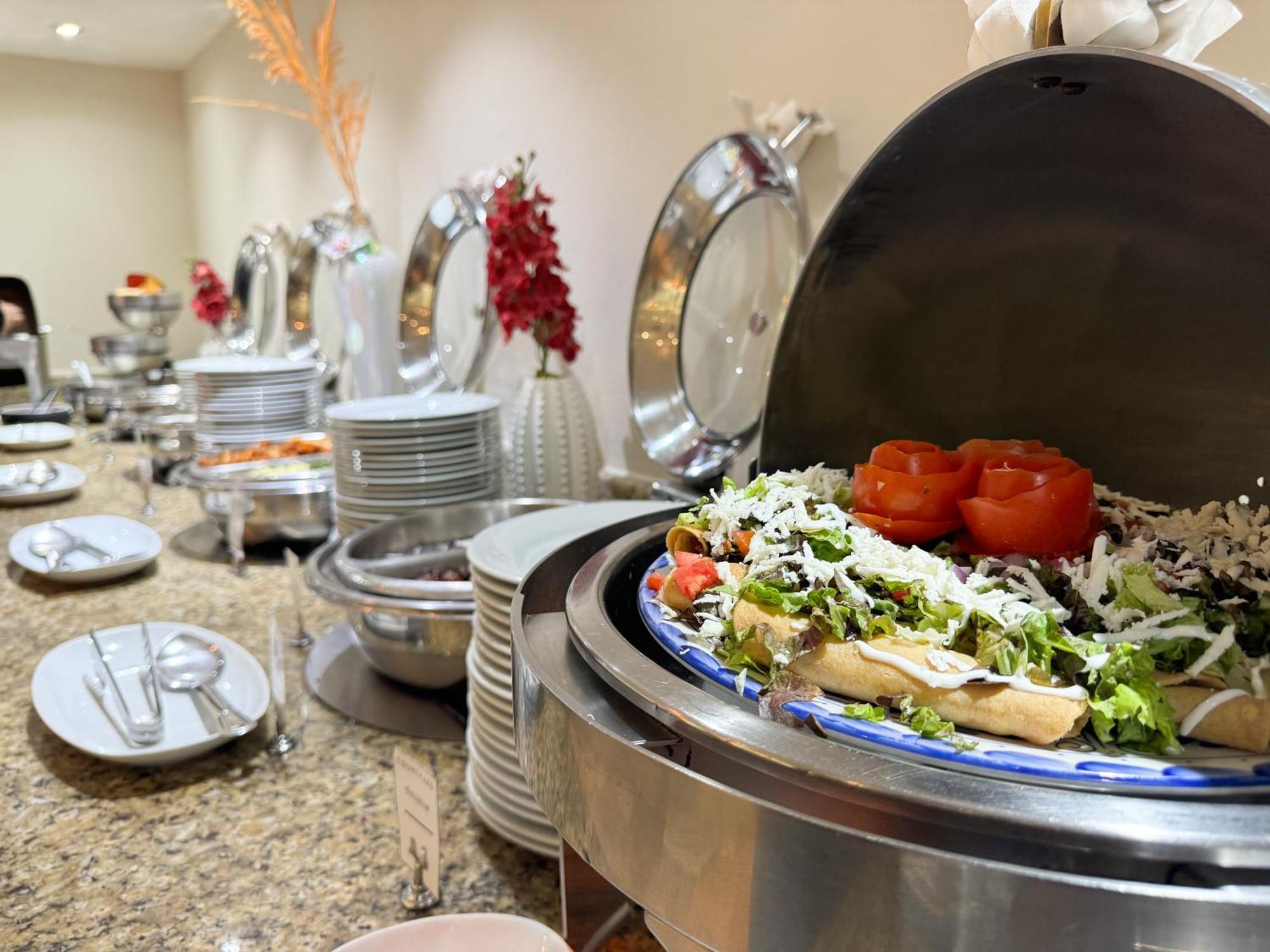 Courtyard By Marriott Villahermosa Tabasco Buitenkant foto