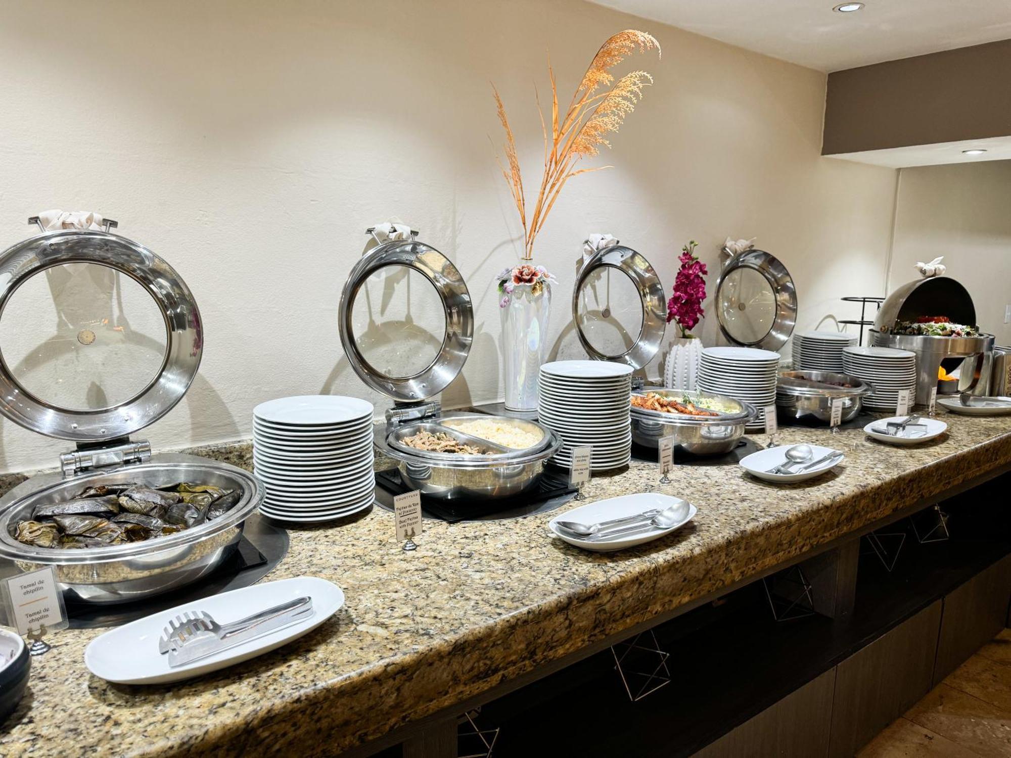 Courtyard By Marriott Villahermosa Tabasco Buitenkant foto